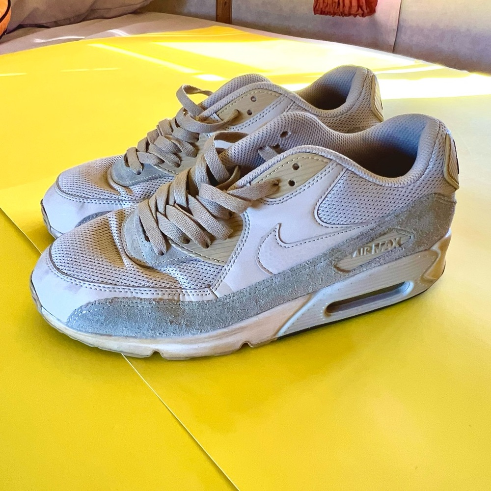 NIKE AIR MAX SNEAKERS